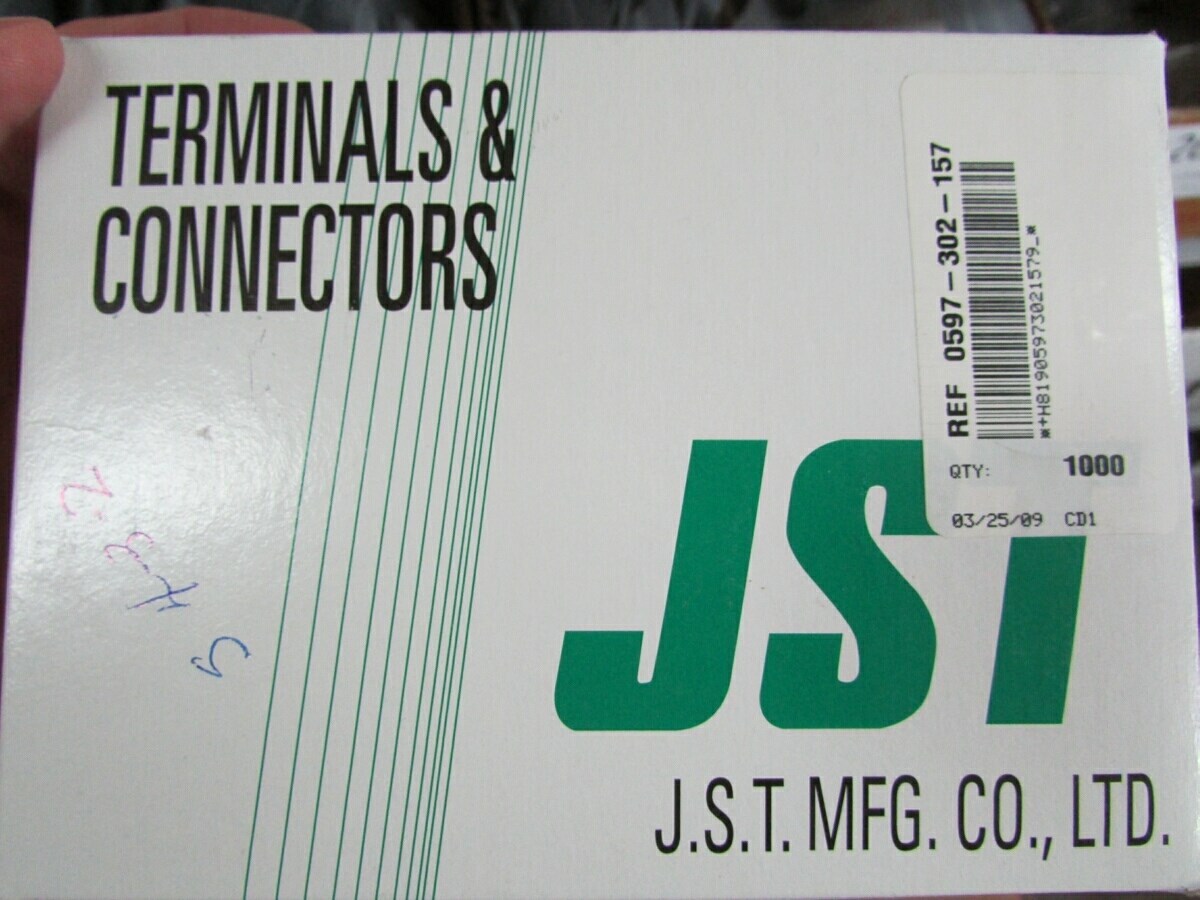 Lot 20 JST 2-Position Male Pin Shrouded Headers Terminals B2B-EH-A(LF)(SN) Press
