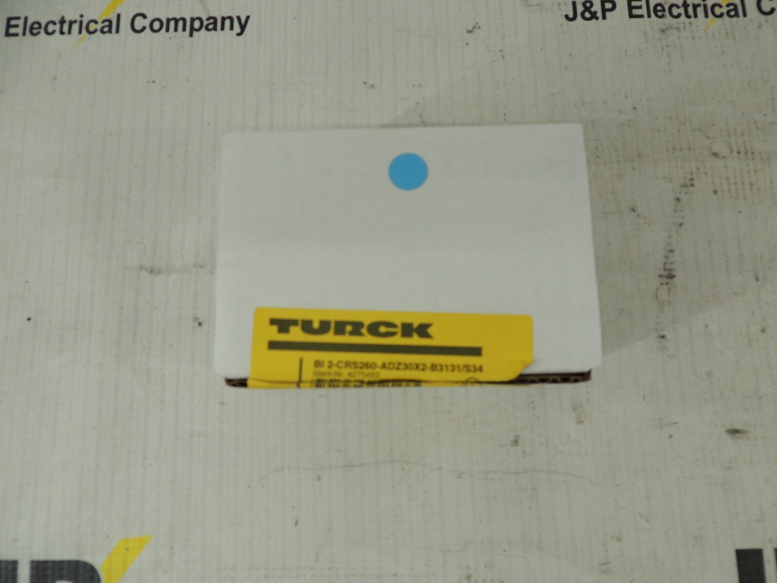 BI 2-CRS260-ADZ30X2-B3131/S34 TURCK INDUCTIVE SENSOR WITH MOUNTING SCREWS NEW