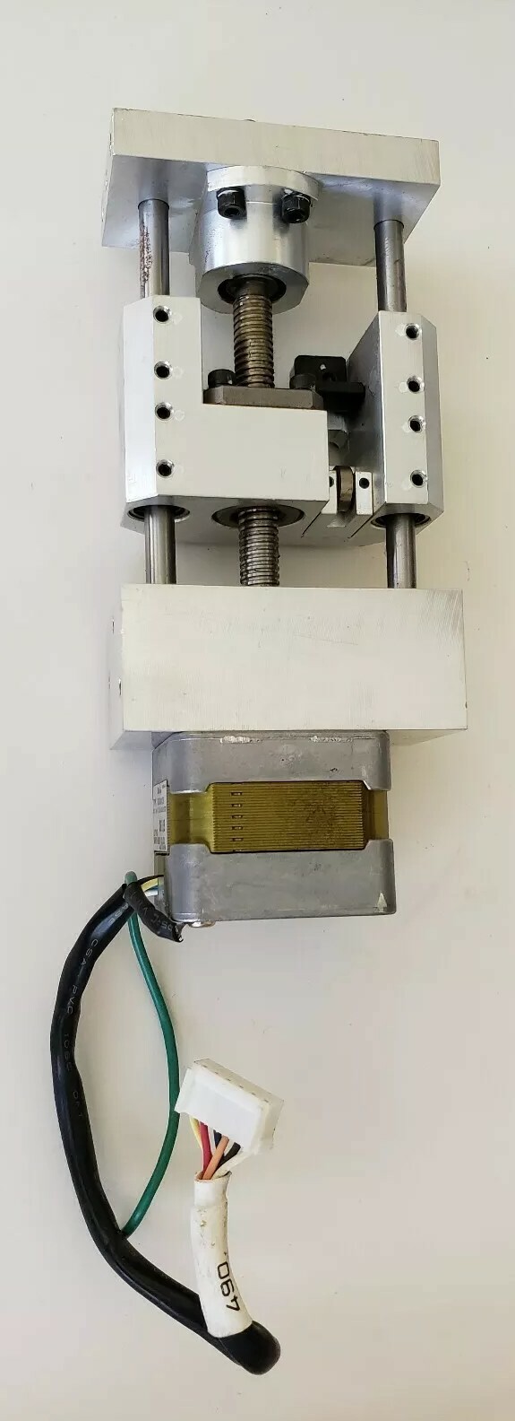 SANYO DENKI STEPPING MOTOR WITH ACTUATOR 103-540-0351