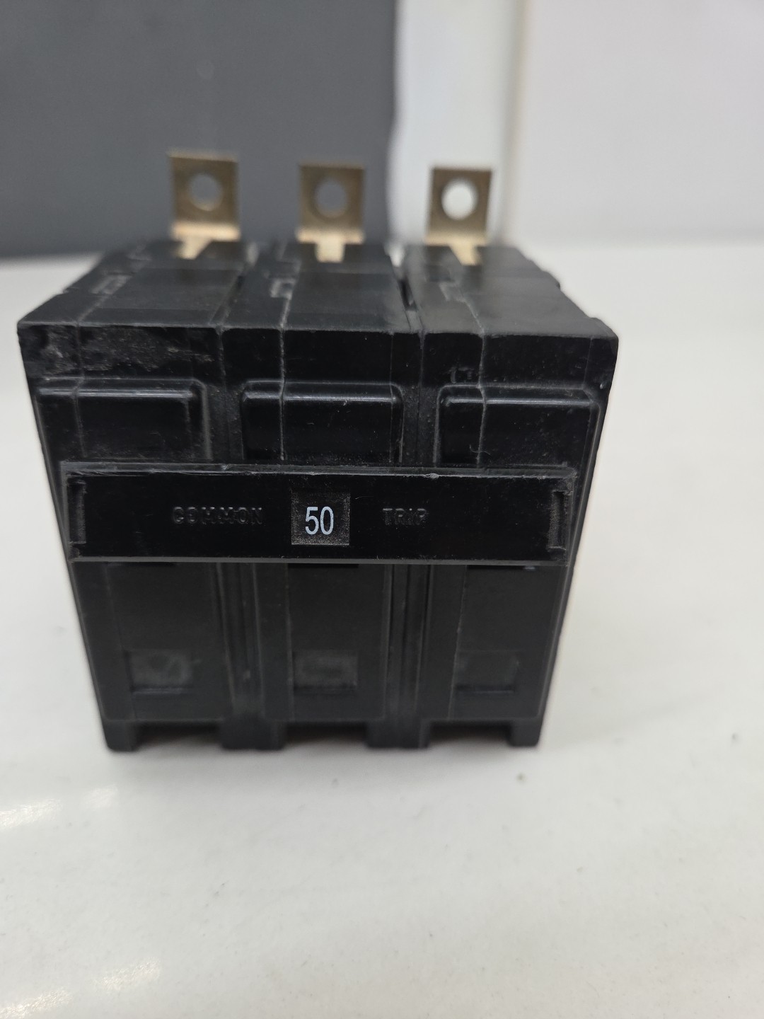 Eaton – QBHW3050H – Eaton Quicklag Industrial Thermal-Magnetic Circuit