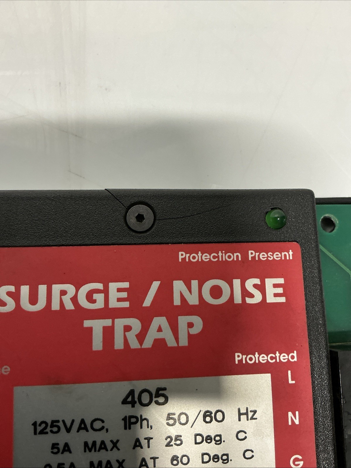 MCG Surge Protection 405 Surge Noise Trap 125VAC Line Filter Suppressor. Y-169