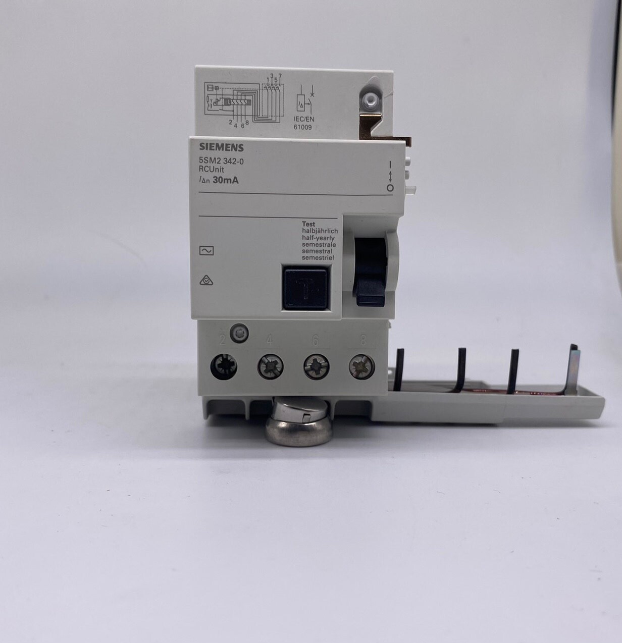 1PCS NEW module 5SM2342-0 4P 30MA SIEMENS