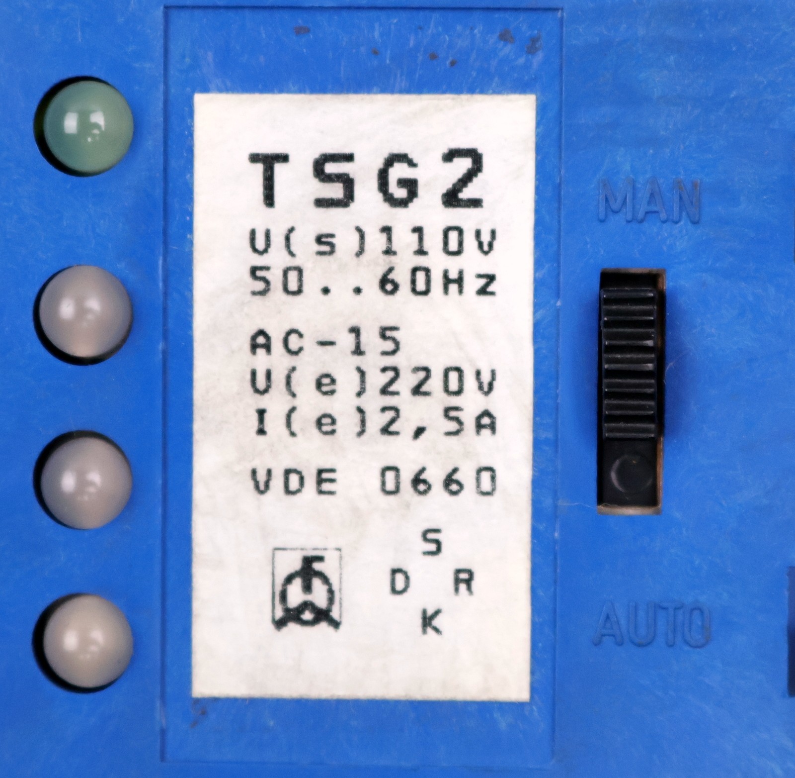 ESGO EAW Motor Protection Device Thermistor TSG2 110V 50-60Hz 220V 2.5A Blue Unused