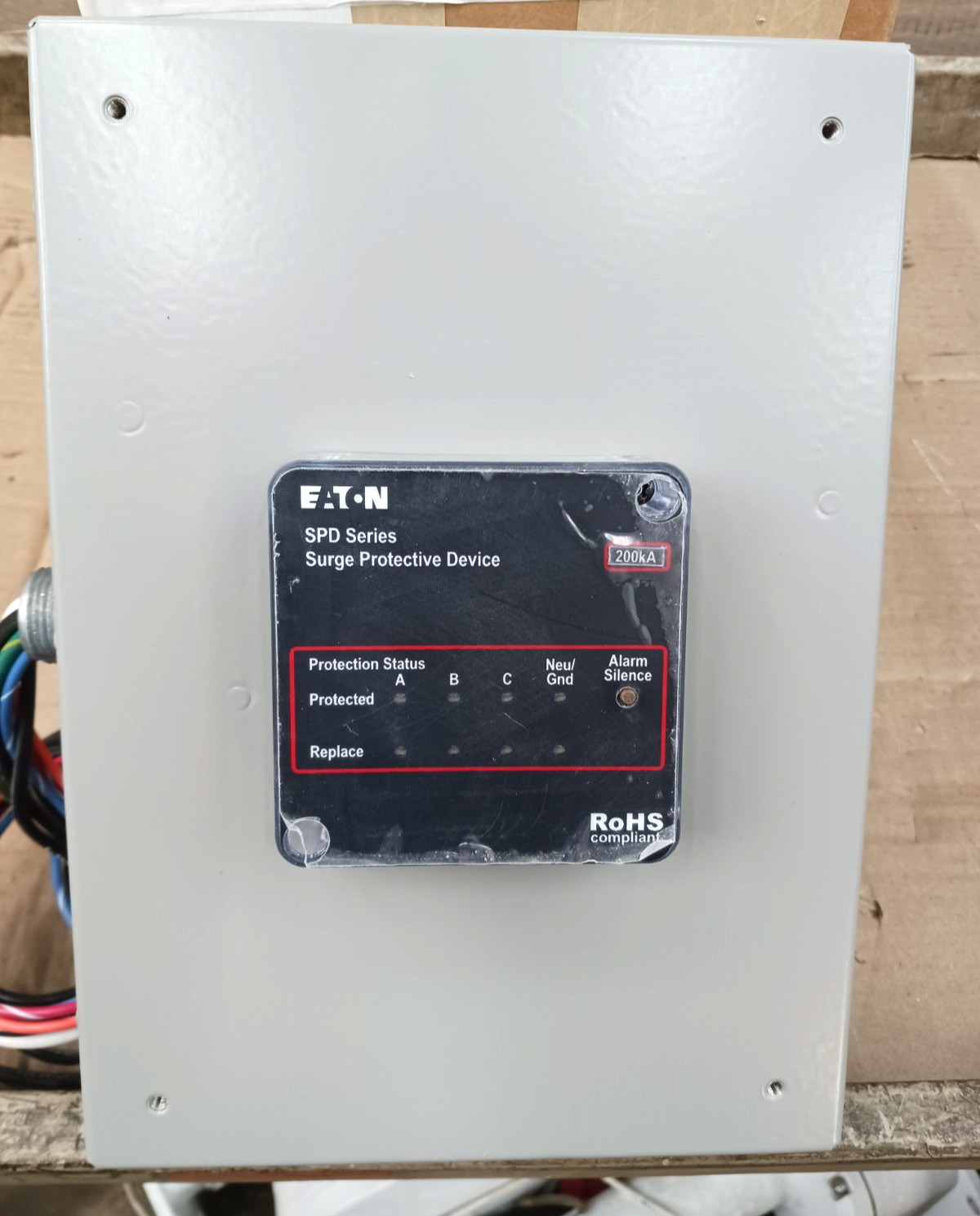 New Eaton SPD200208Y2K Surge Protective Device 120/208 Vac 200Ka SCCR