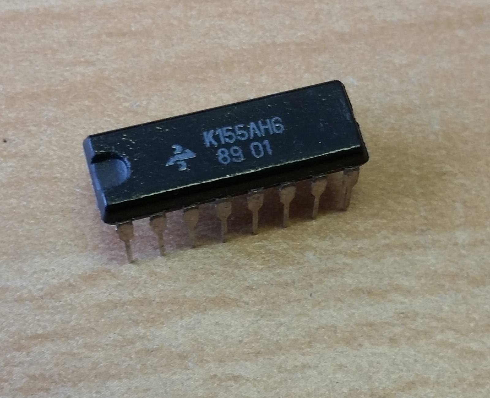 IC K155LN6 = SN74366N / 74366 / DIP16 USSR NOS (Lot of 30 pcs)