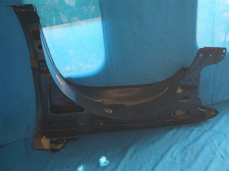 Genuine GM 12476220 Passenger Side Front Fender Assembly 30 Days Warranty