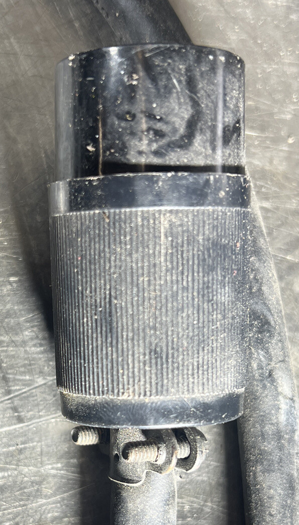 16/3 SOW-A 90 ELECTRIC CABLE. Hubble 15A.125/250V Ends. Used Surplus