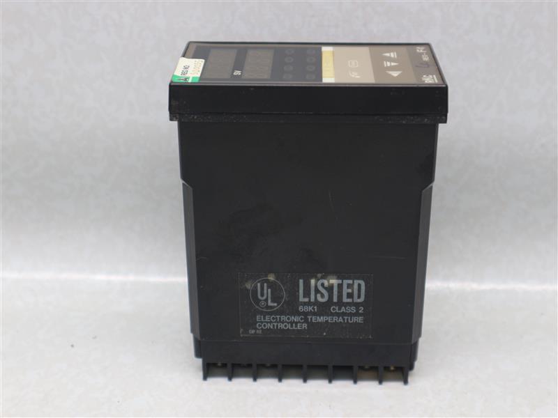 RKC REX-F4 REXF4 Temperature Controller 100/110V or 200/220V AC 50/60Hz