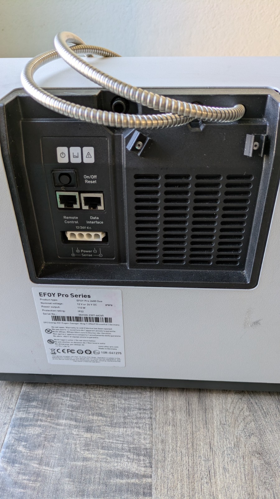 EFOY Pro 2400 Duo Fuel Cell Generator 12V/24V DC Portable Power Unit Untested