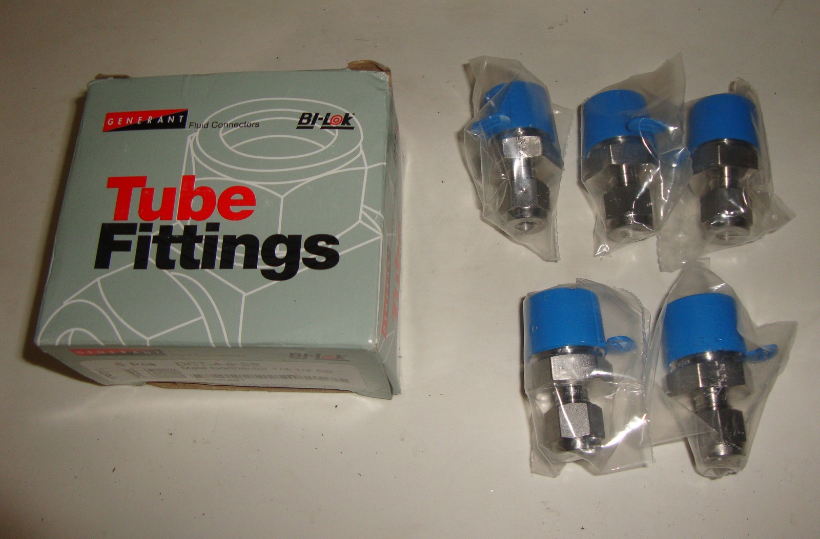 New Tube Compression Fitting 1/4 x 1/2 Inch Lot of 5 70362ISU