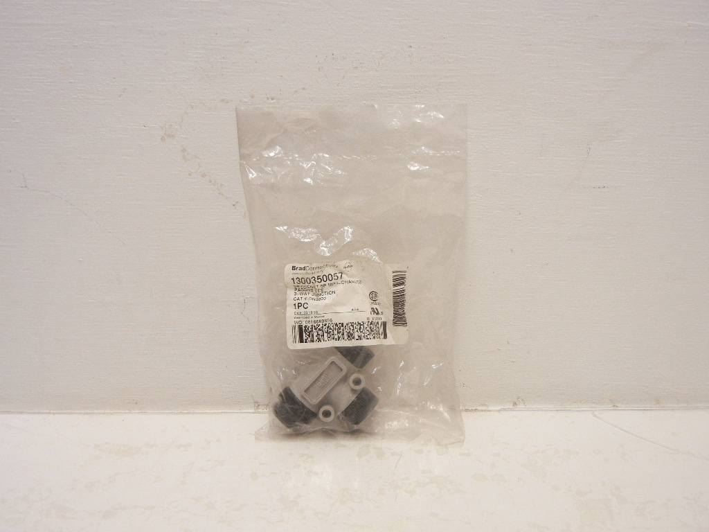 BRAD CONNECTIVITY 1300350057 NEW DEVICENET 5P PASSIVE TEE DN3020 1300350057