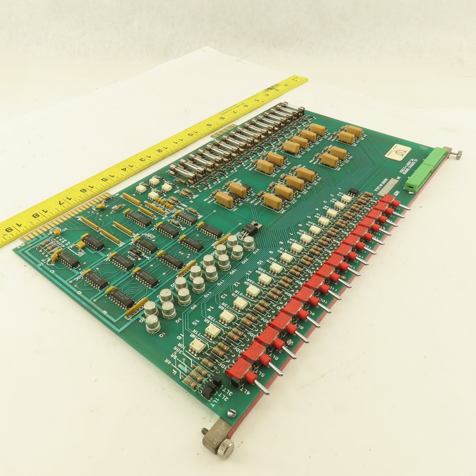 KT Kearney & Trecker 1-21282 AC Output Driver Board
