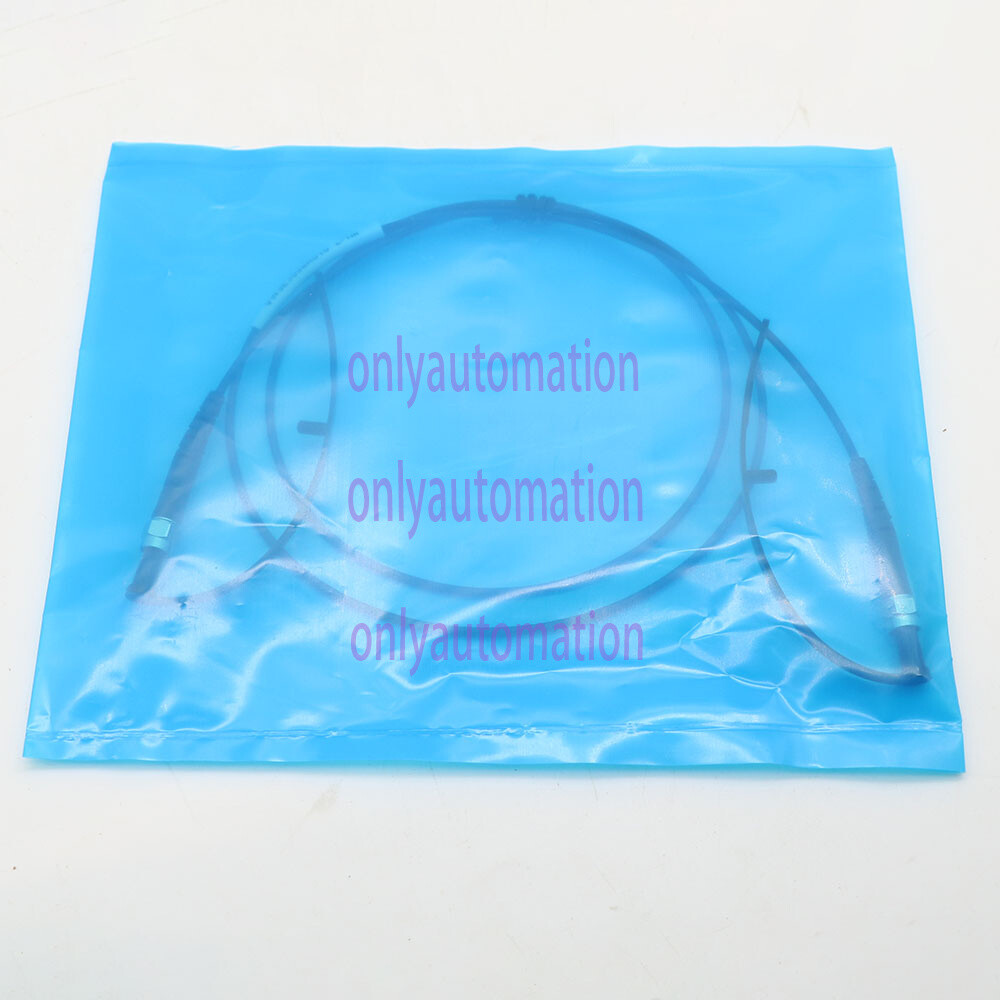 1PCS NEW VW3E3056R003 1M servo driver connected to industrial fiber optic cable