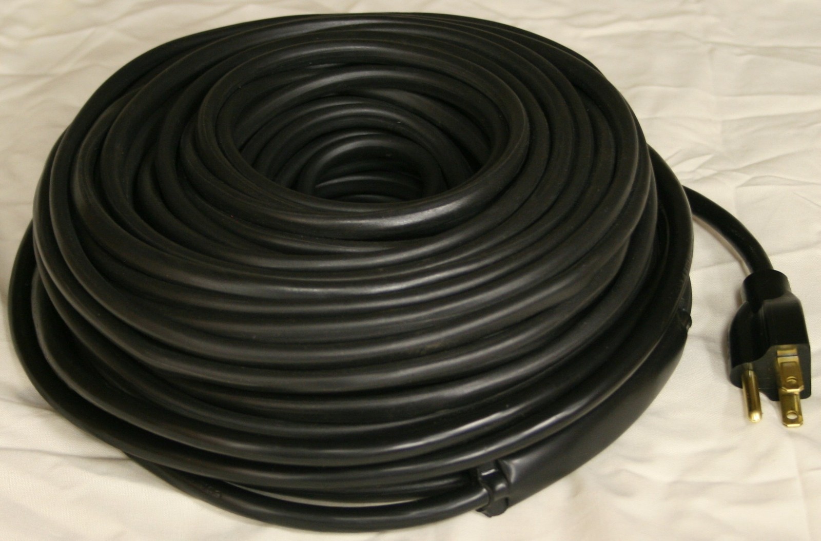 14081 80 Ft 400W 120V Black Heat Cable