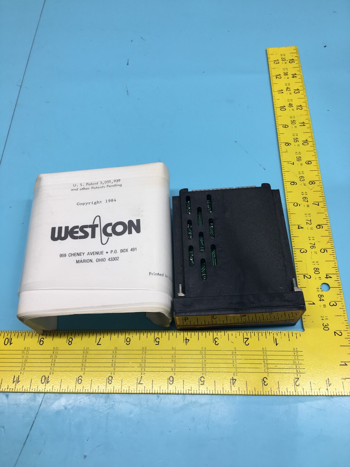 WESTCON Weston Counter 2435 NON-BCD Digital Panel Meter Runs 115VAC 0-2V, 130807