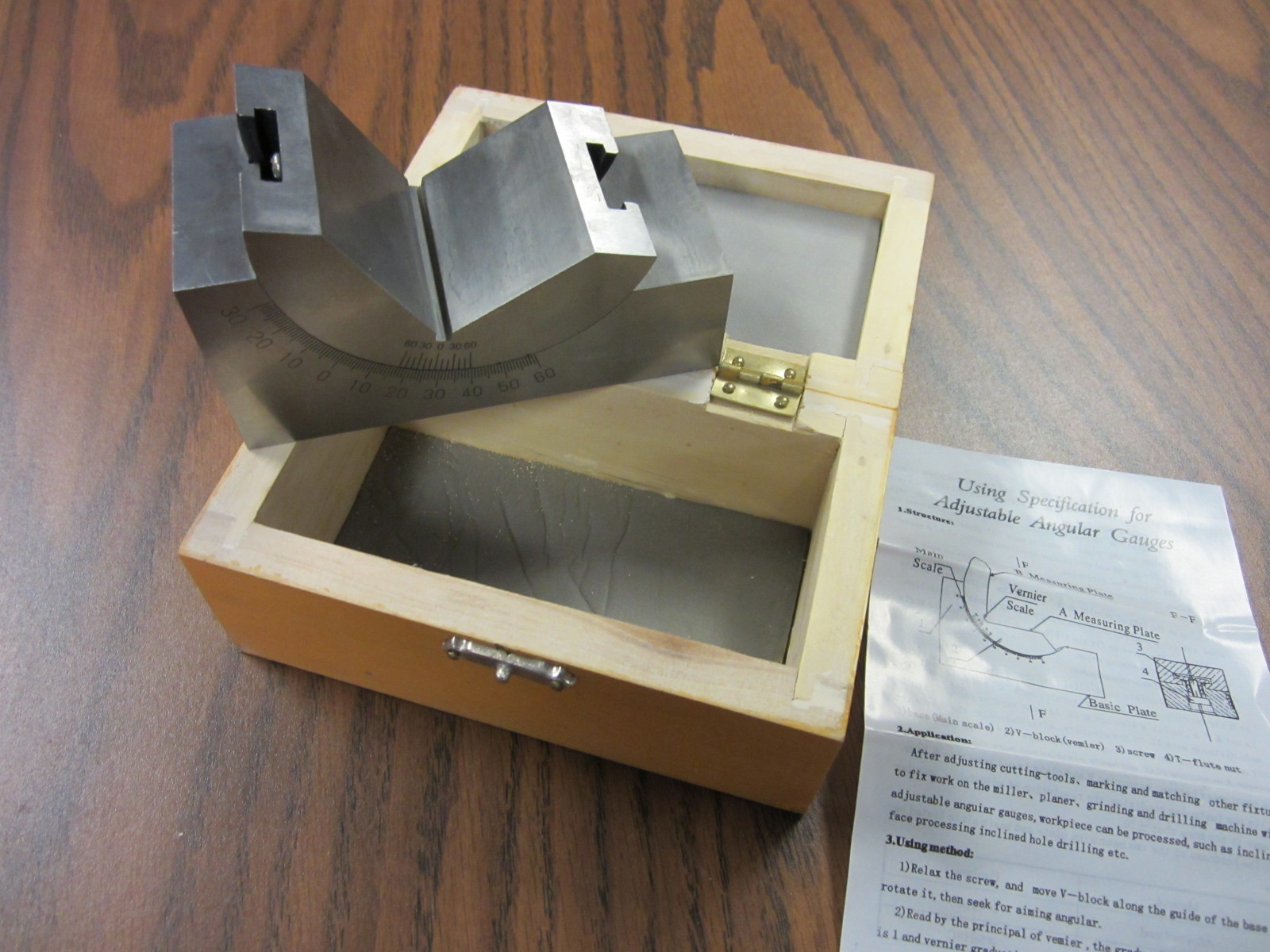 Adjustable Angular Gage, Adjustable Angle Block, 4x2x2″, 0-60 degree #725C