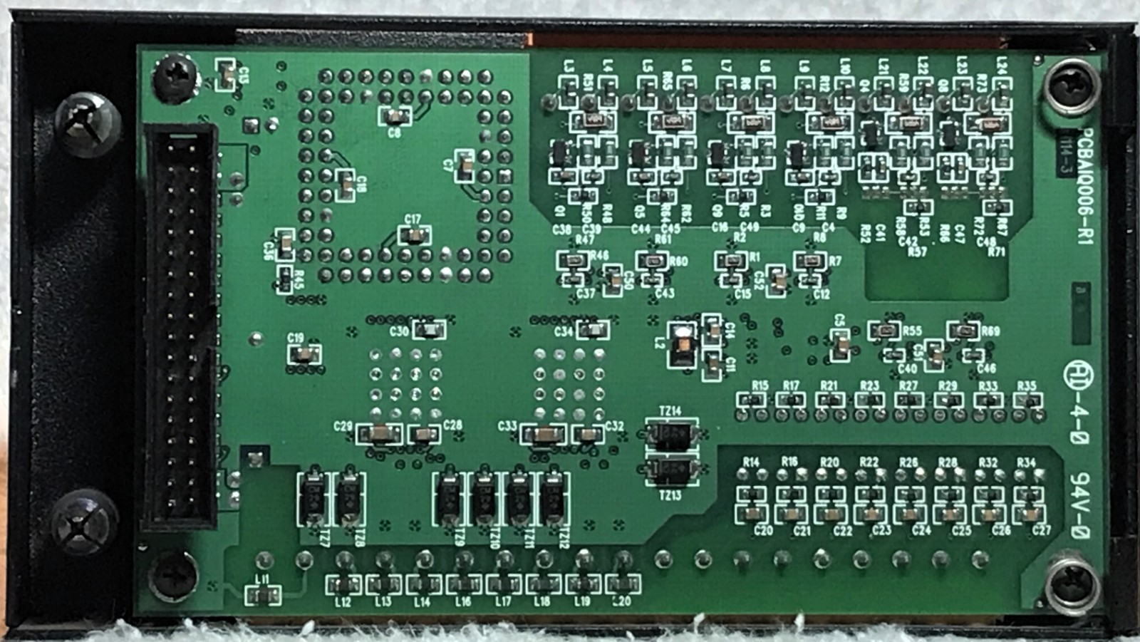 HORNER IC3000CS200M CONTROL SYSTEM WITH (4) IC300MIX912B CARDS USED PLEASE READ