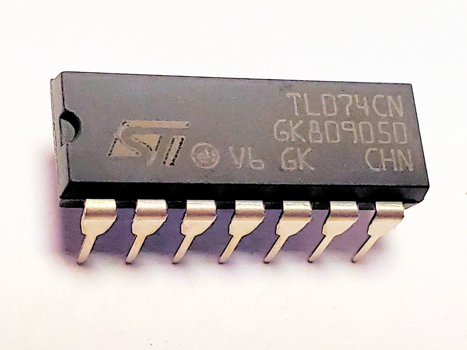 TL074CN “Original” ST DIP IC 1 pc