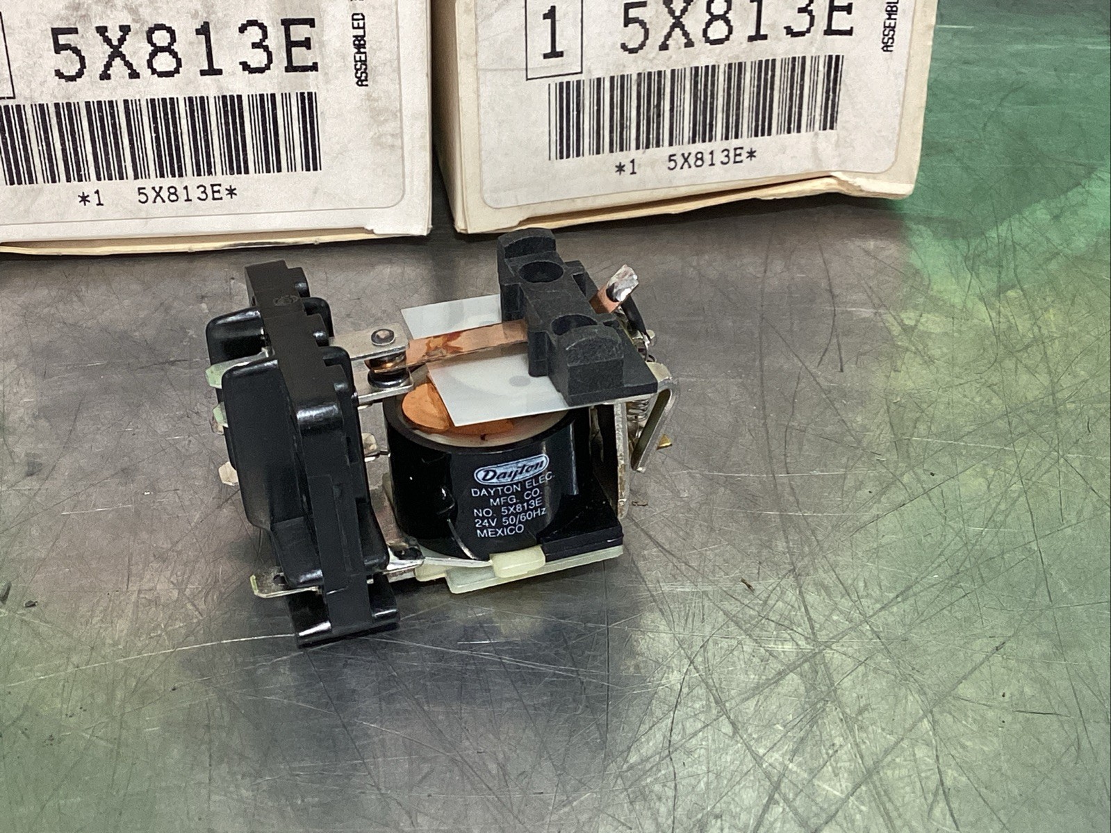 3 New Dayton 5X813E General Purpose Relay 24V AC, 60HZ T6