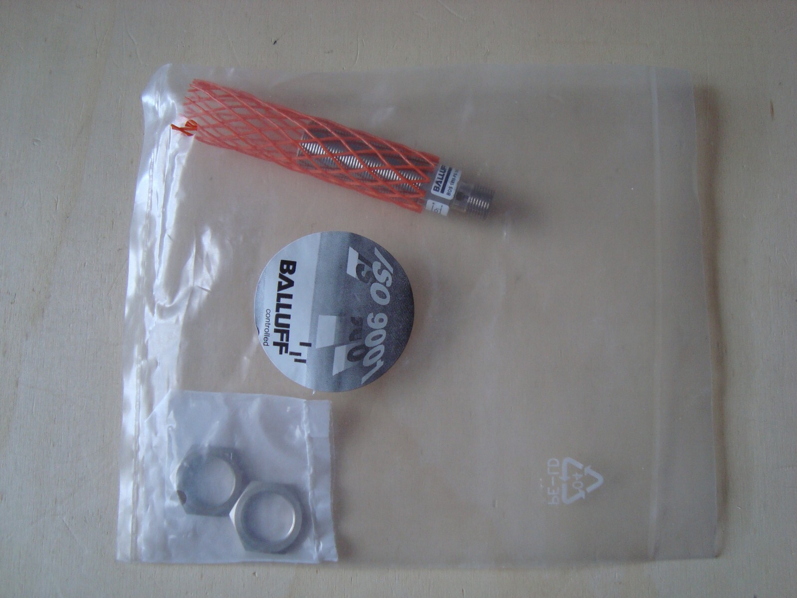 BALLUFF – BOS 18M-PS-1HA-E5-C-S4-BACKGROUND SUPPRESSION PHOTOCELL 10-120mm –