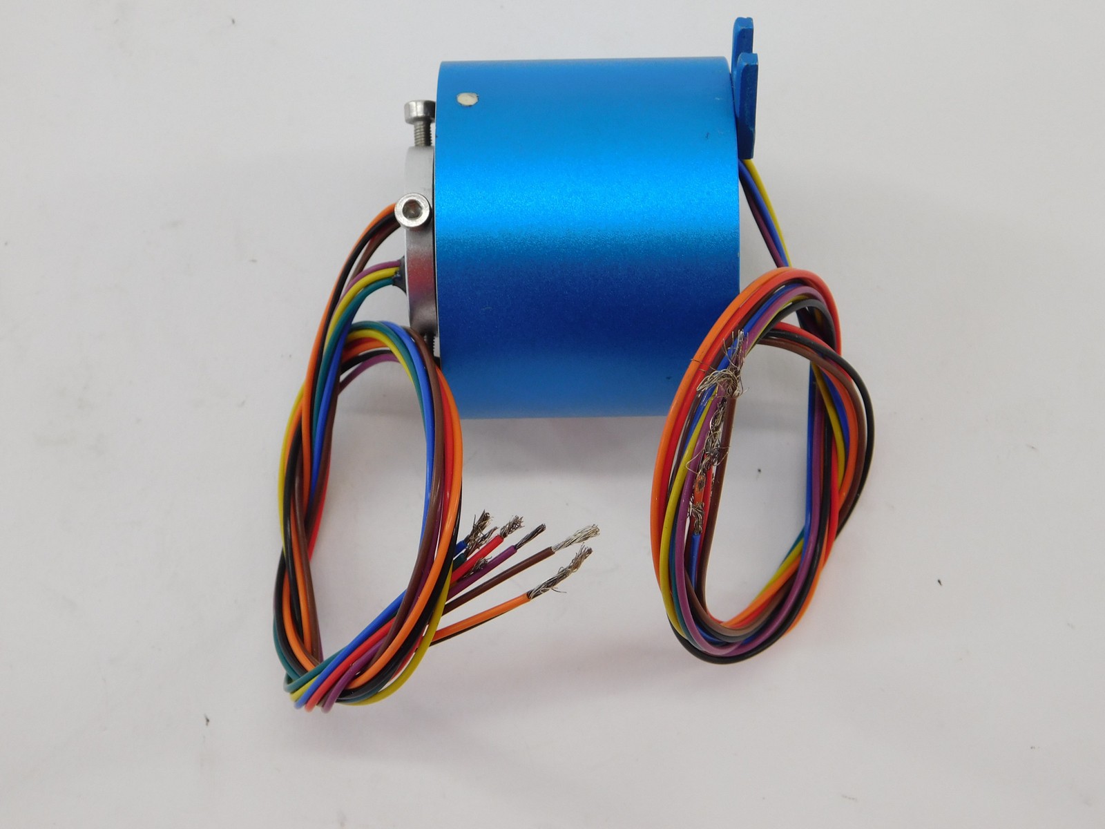 SenRing SNH012-08S Slip Ring – NEW Surplus!