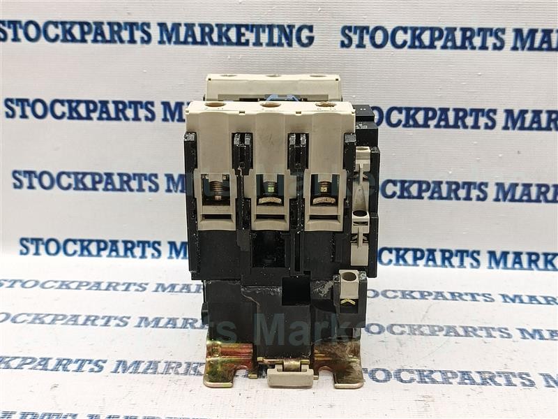 Telemecanique LC1 D80 11 LC1D8011 Contactor 120V 60Hz w/ LX1 D6 G6 Fast Shipping