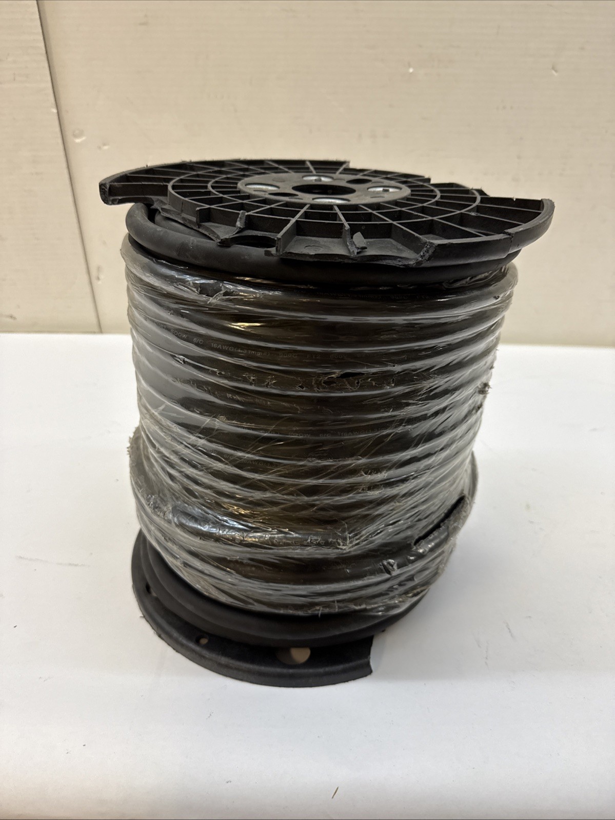 SOOW 100281-001 E215210 600V 16AWG Power Cable 250 ft 6/C