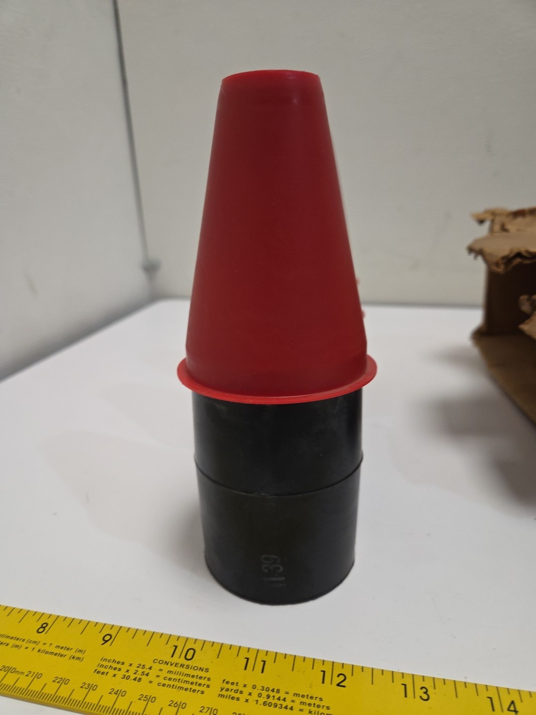 RTE Superclose 2637164C12M LBC-3 8.3/14.4KV Lug/Connector With U-Straps