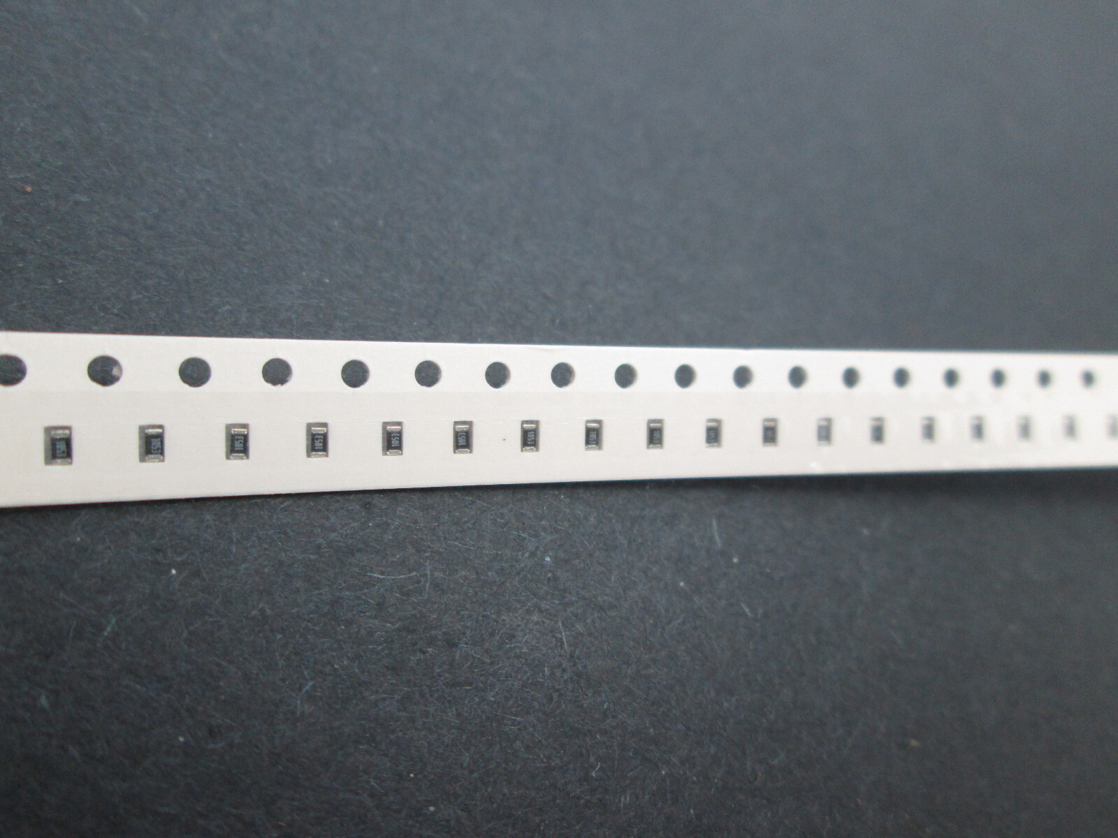 Lot of 94 Digi-Key Vishay Dale 105 kOhms ±1% 0.1W, 1/10W Chip Resistor 0603