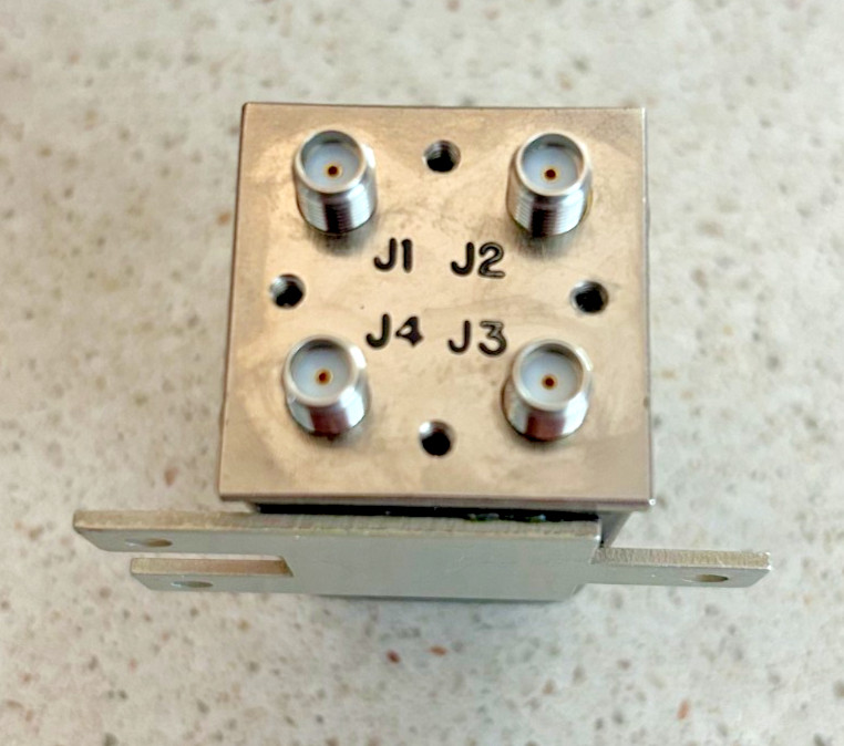 Wavecom RF Coaxial Switch SMA 28VDC Loral Microwave 130-B237-A1D-2B1