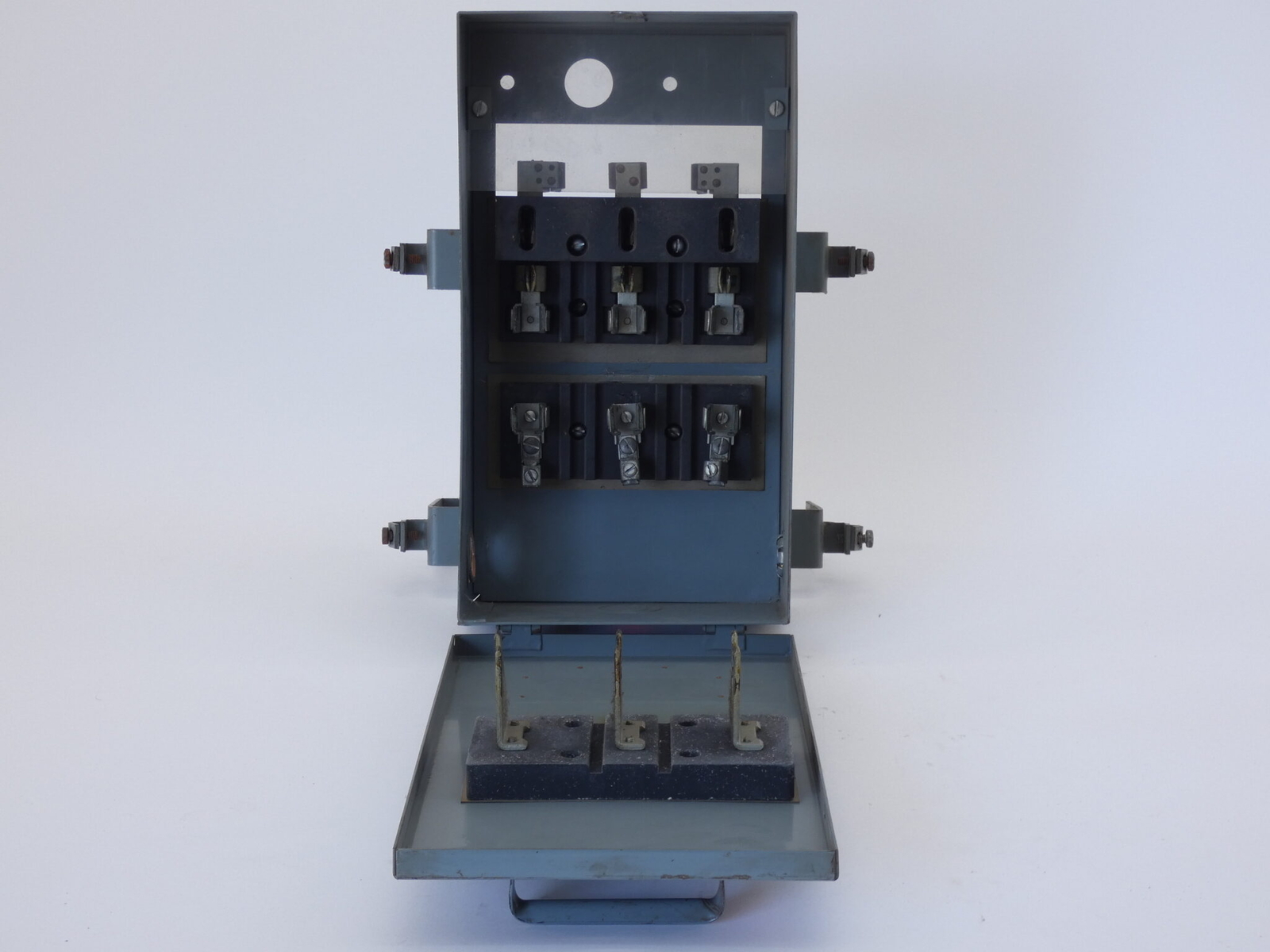 Westinghouse 1470723-A Fusible Cover Operated Bus Plug, 240VAC, 3P, 60A, 60Hz