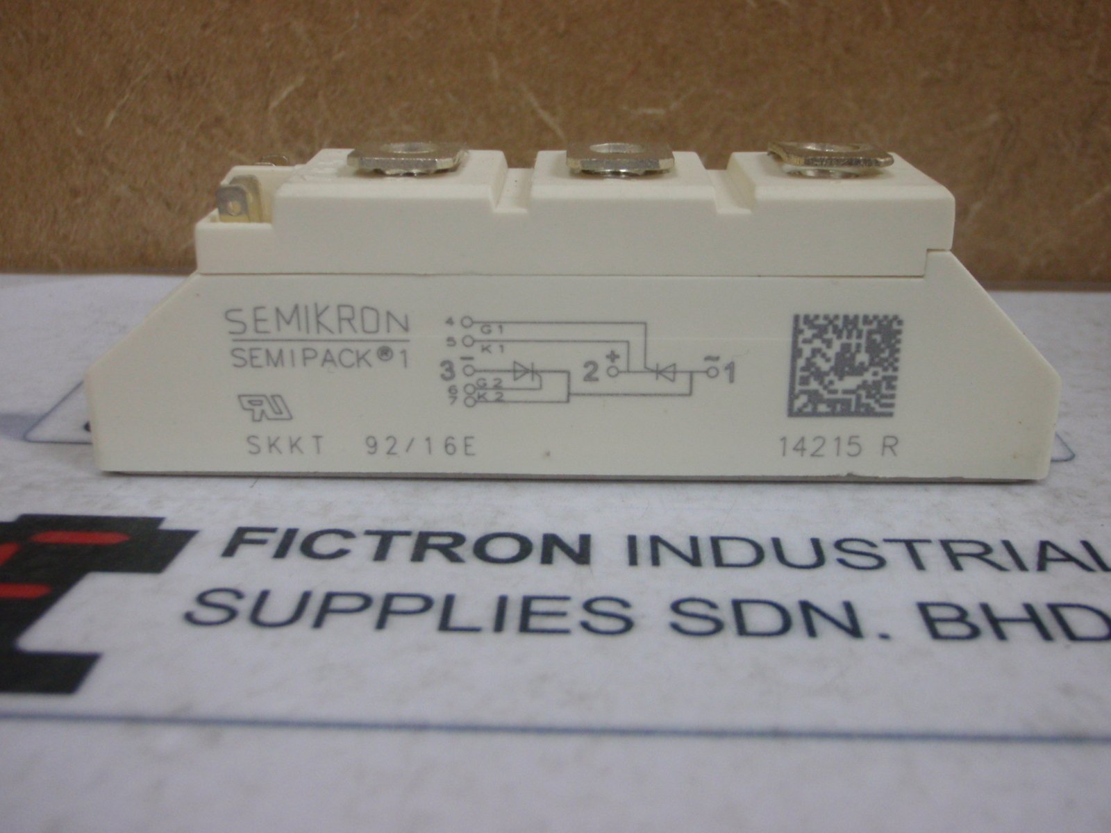 NEW 1PCS SKKT92/16E SKKT92-16E SKKT9216E SEMIKRON MODULE