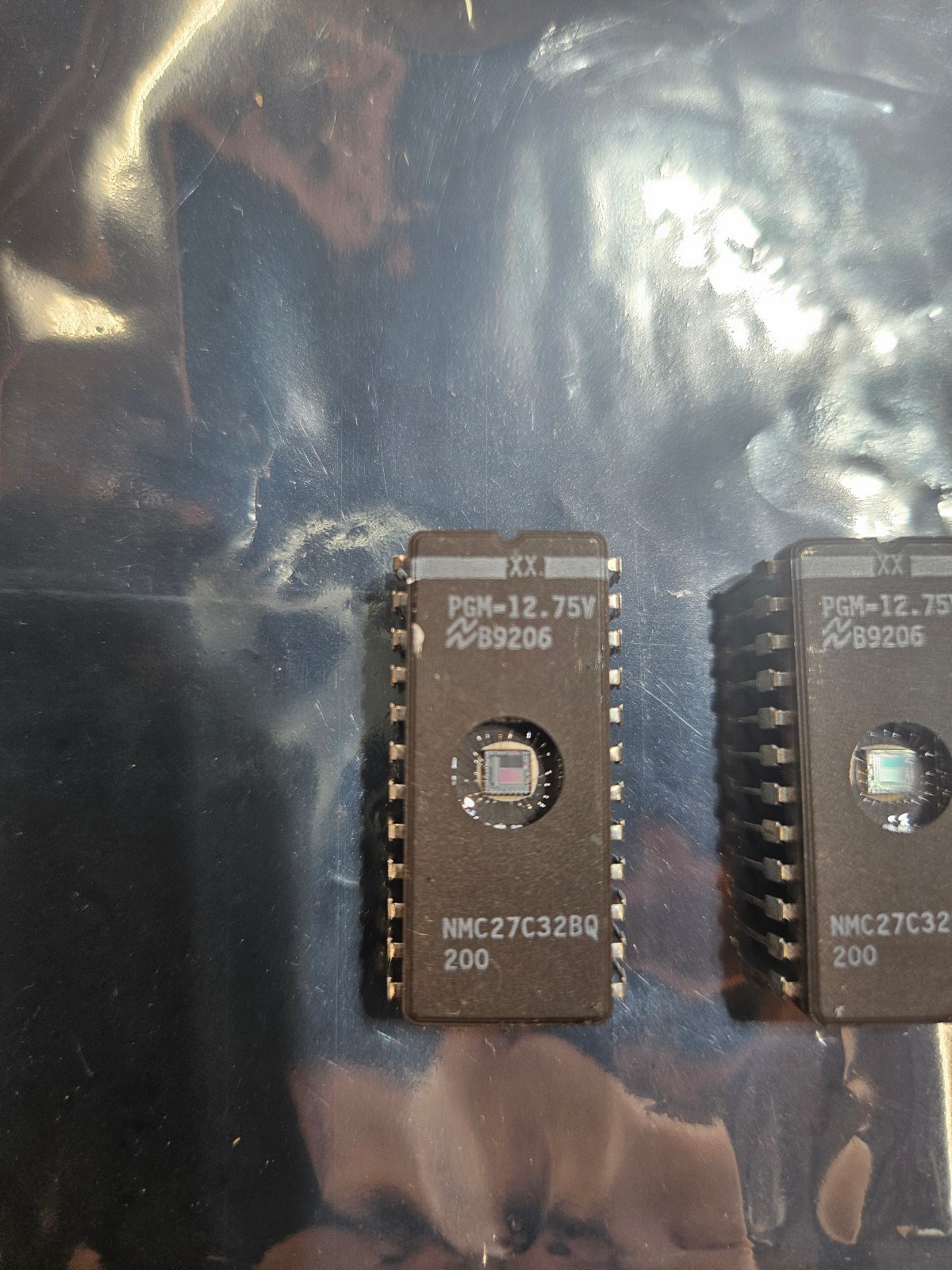 3PCS NATIONAL SEMICONDUCTOR NMC27C32BQ-200 UV EPROM DIP-24