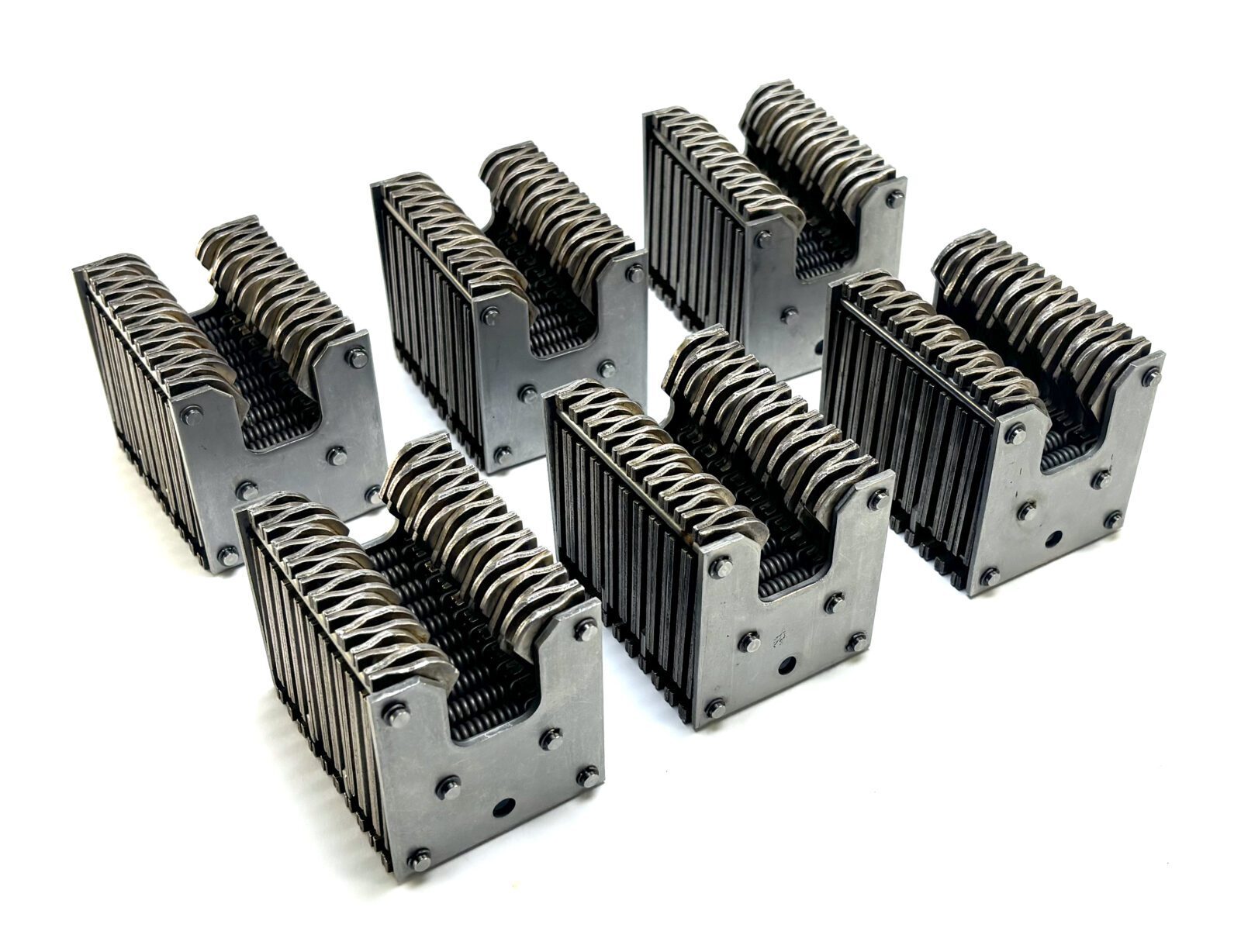 General Electric 2000A Clusters for GE PowerBreak Breaker (Lot 6)
