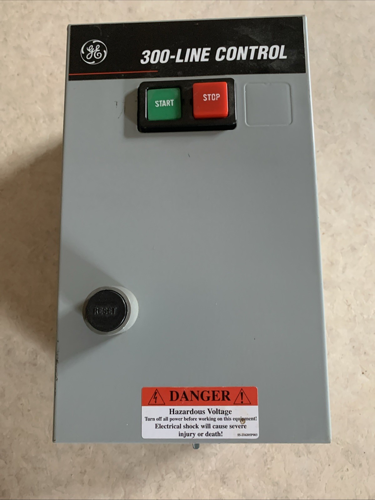 GE CR306C1 Motor Starter 300-Line Control 600V 27A 200V/208V Coil W/ Stop-Start