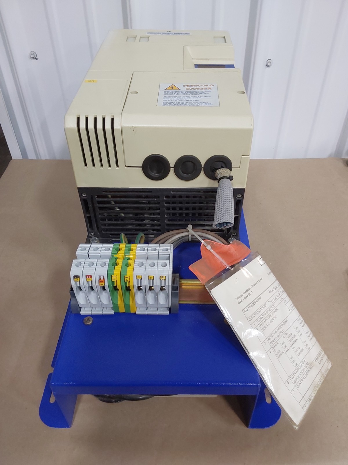 ANSALDO Sistemi Industrial SVMT033DBNF 380/415V 33KVA DRIVE 3PH 380/415 50/60HZ