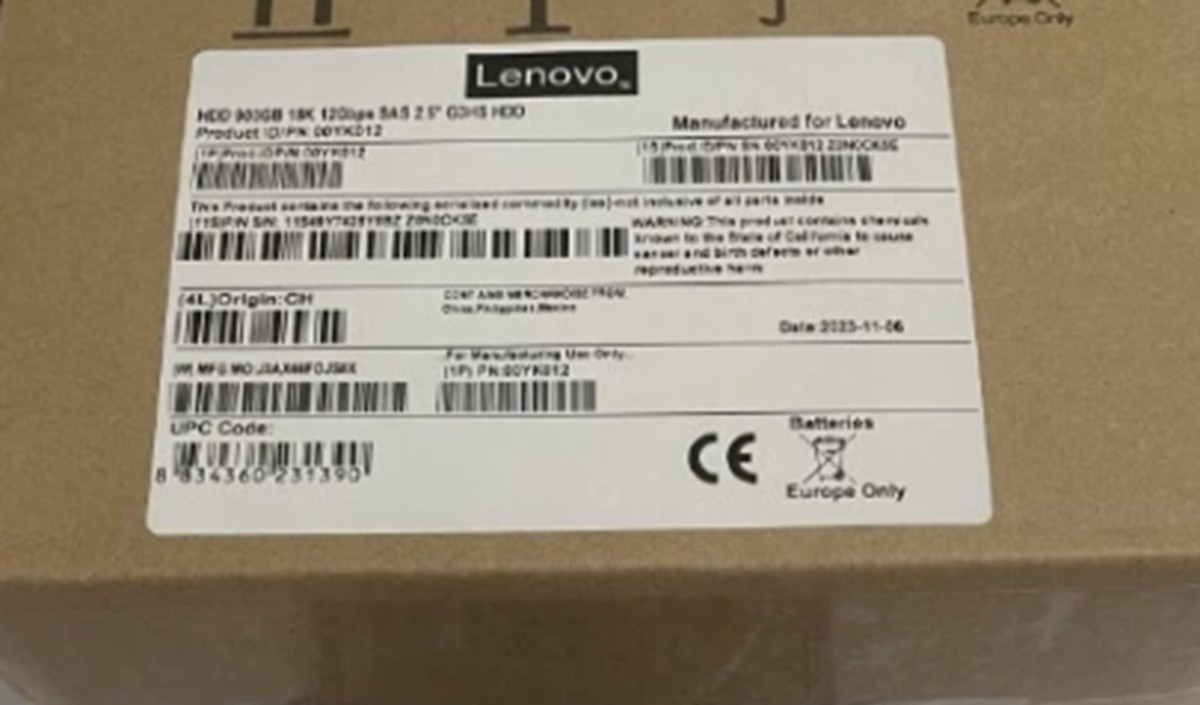 Brand New 00YK012 7XB7A00023 Lenovo 2.5 ” 900GB 15K SAS 12G HDD HARD DRIVE