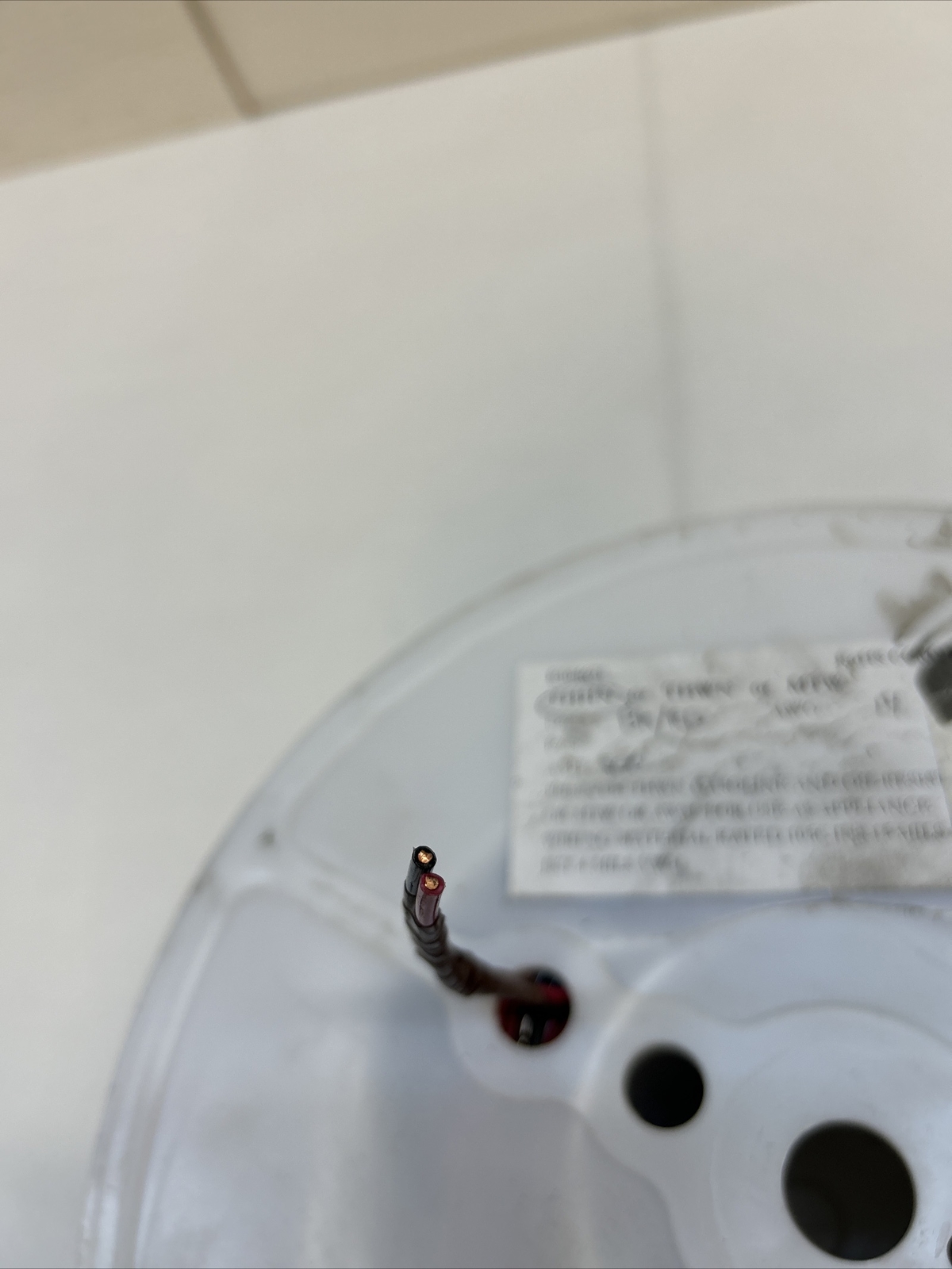 14 AWG STRD COPPER WIRE -red/black 500′ ROLL THHN / MTW / THHN E104671