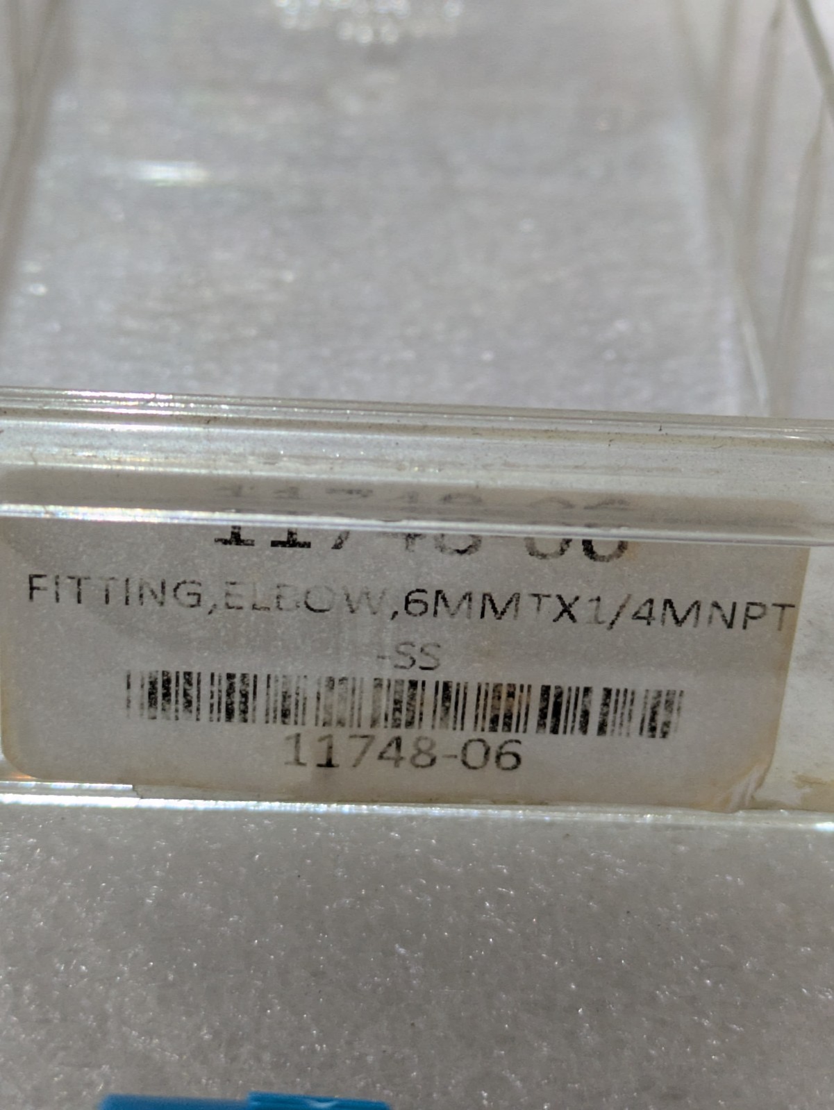 Swagelok 6mm Tube x 1/4 MNPT 316 SS Male Elbow Stainless Industrial 11/ORDER