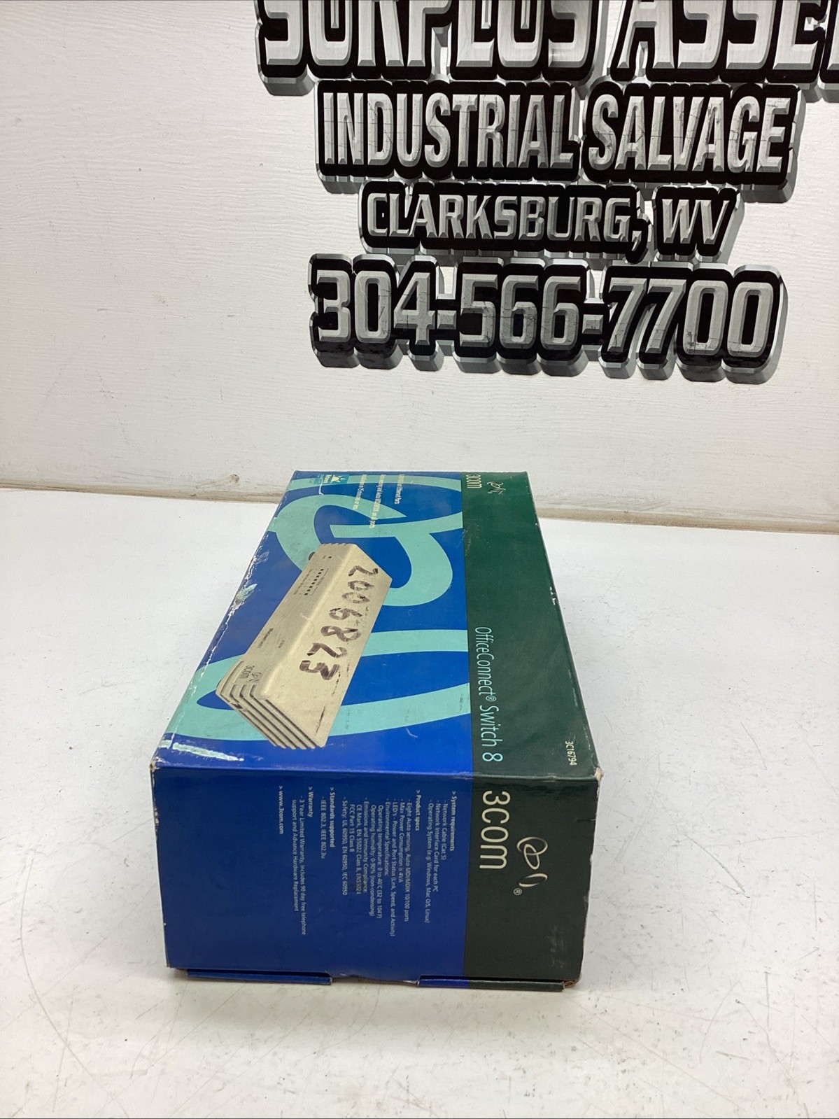 Office Connect Switch 8 3COM 3C16794 NIB