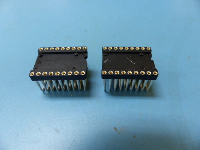 MILL-MAX 299-93-618-10-002 Qty of 2 per Lot SKT DISPLAY 18P DIP RA