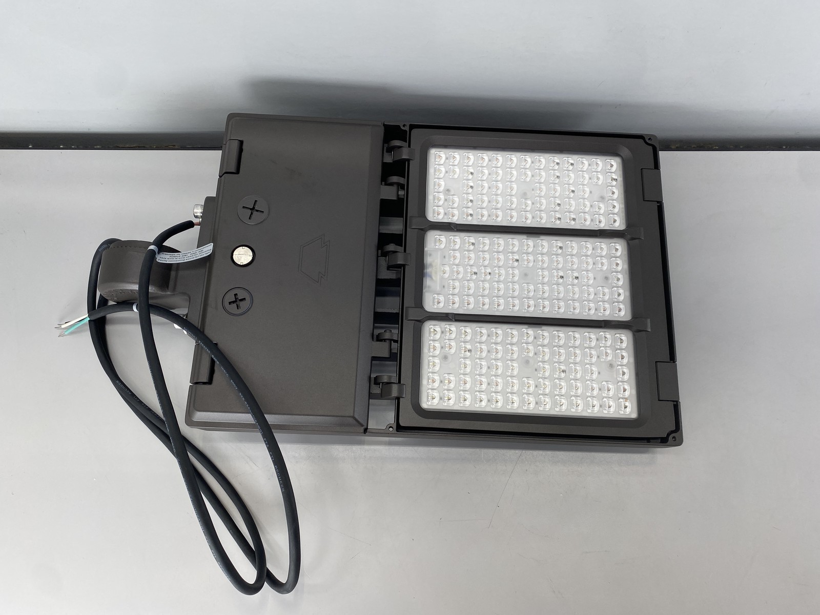 Keystone XFit OpticSwap LED Area Light- Bronze