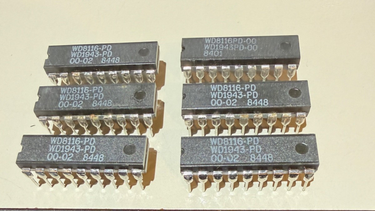 WD8116-PD WD1943-PD DUAL MARKED DUAL BAUD RATE CLOCK 18-PIN DIP (Lot of 6)