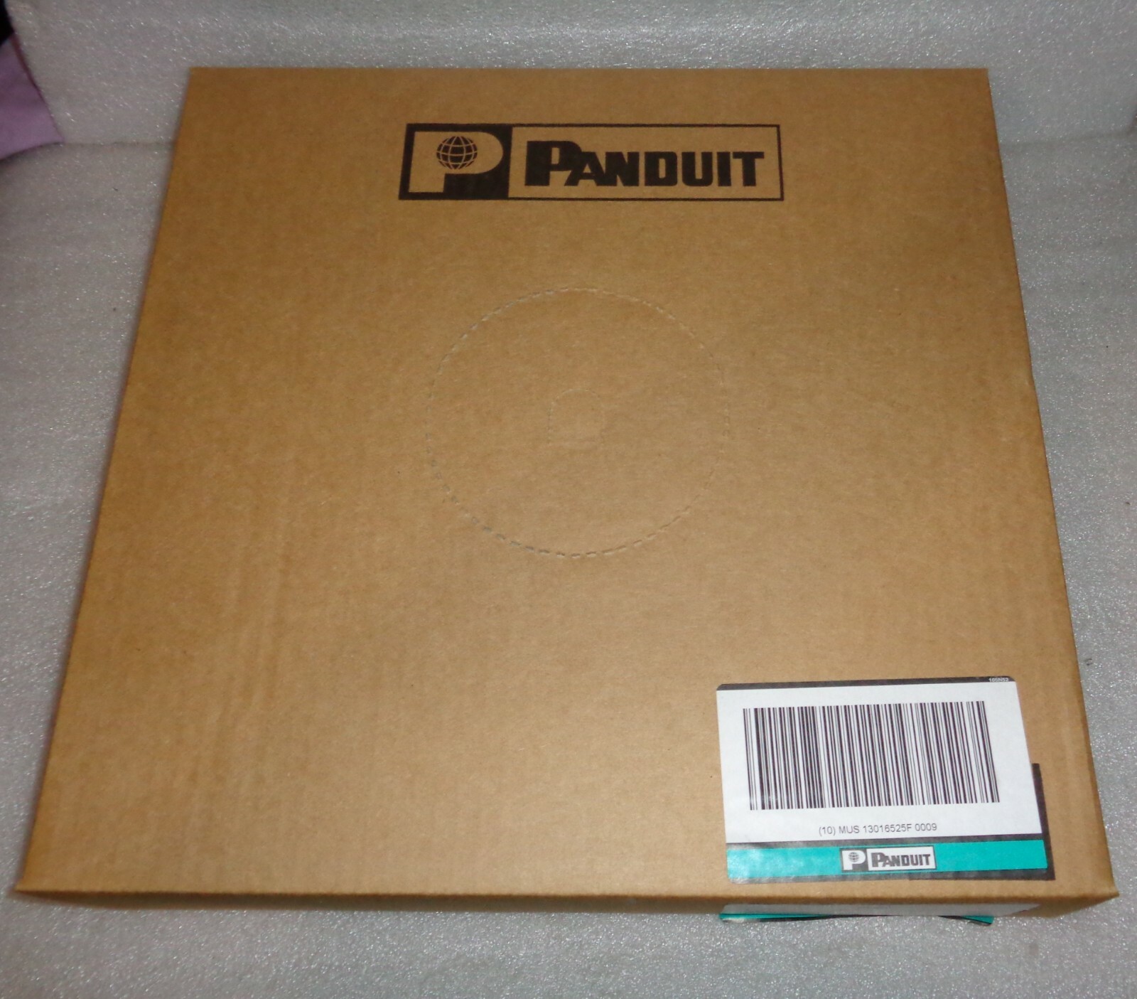 PANDUIT CLT25F-C20 SLIT WALL CORRUGATED TUBING 1/4″ BLACK WIRE LOOM 100FT COIL