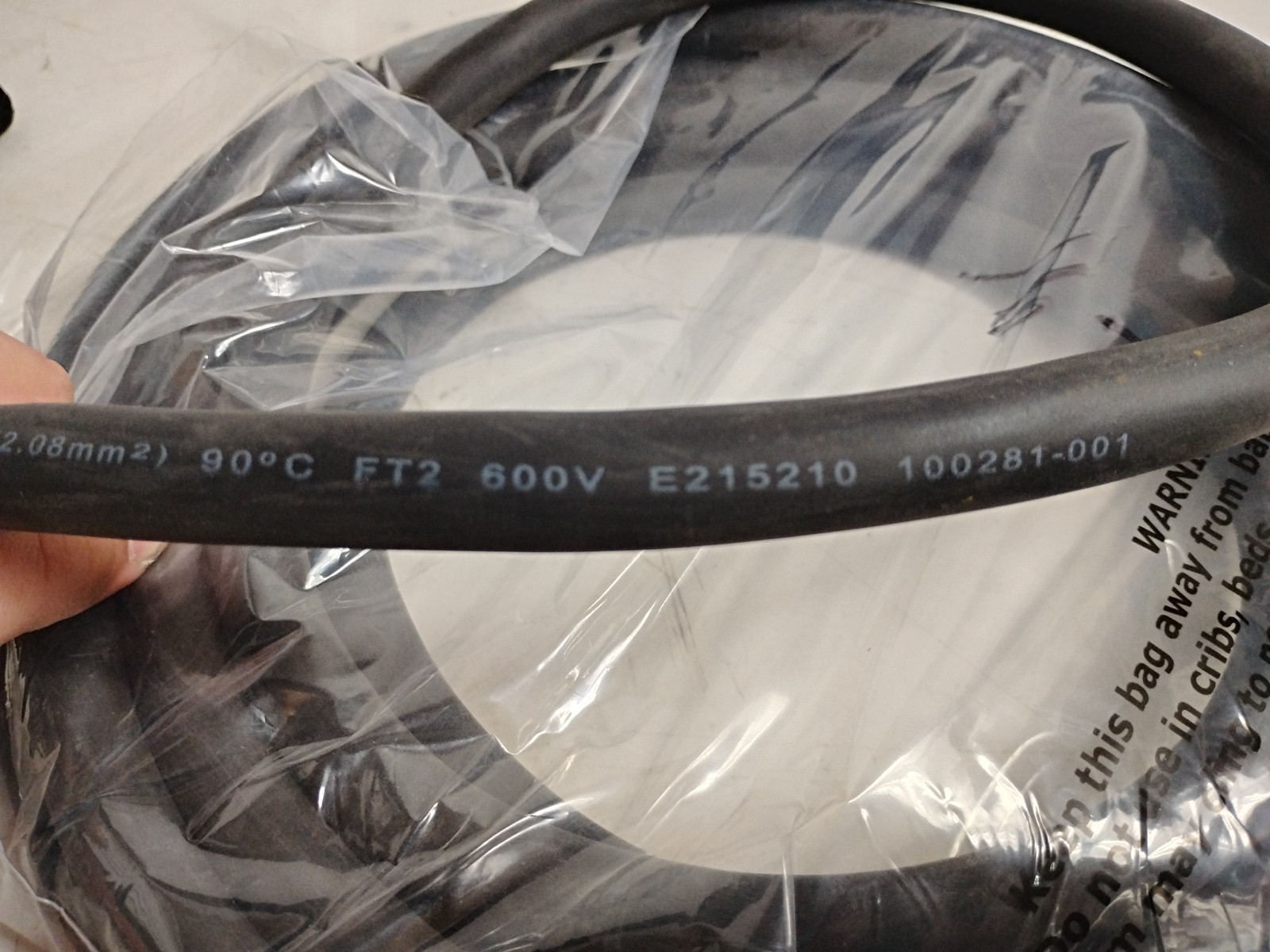UL 100281-001 E215210 600V 14AWG Power Cable 16 ft 5/C WIRE