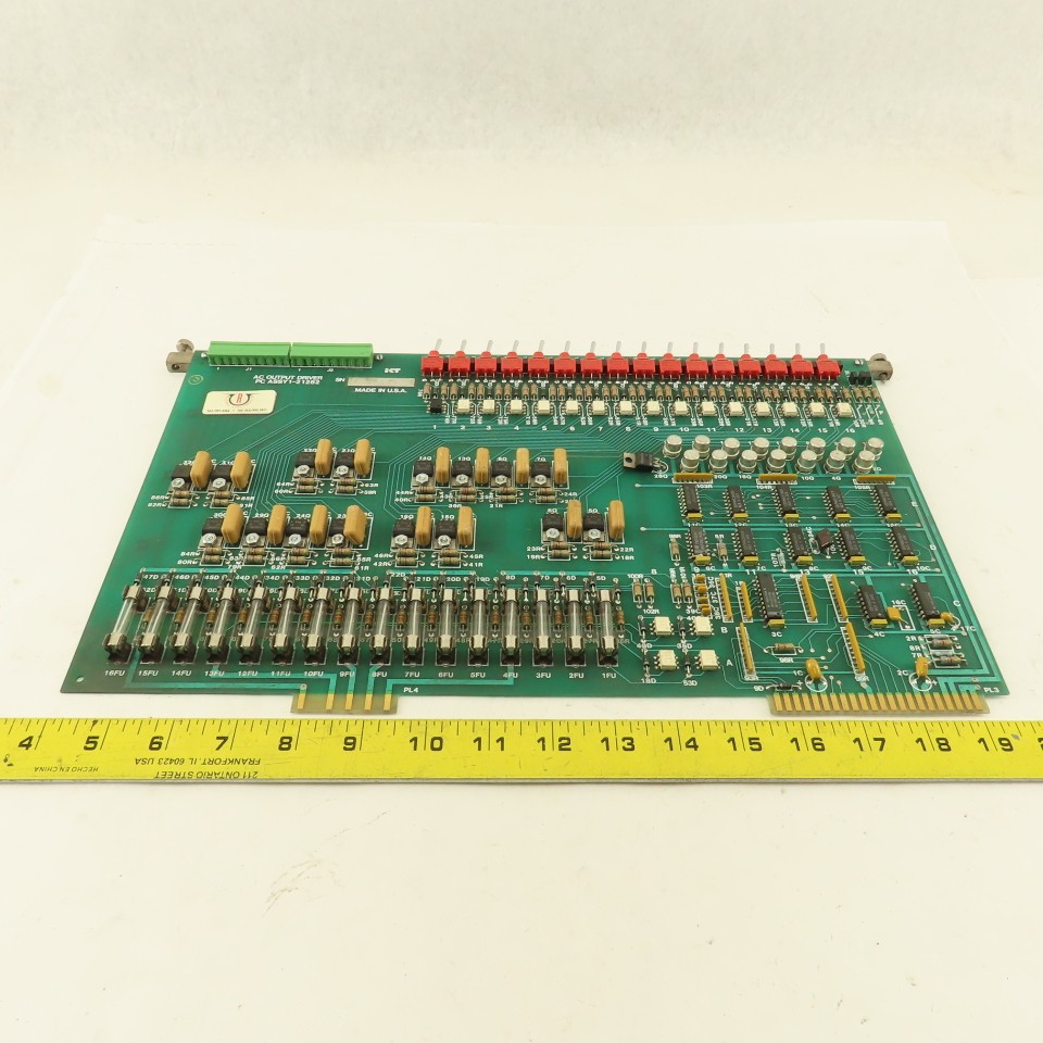 KT Kearney & Trecker 1-21282 AC Output Driver Board