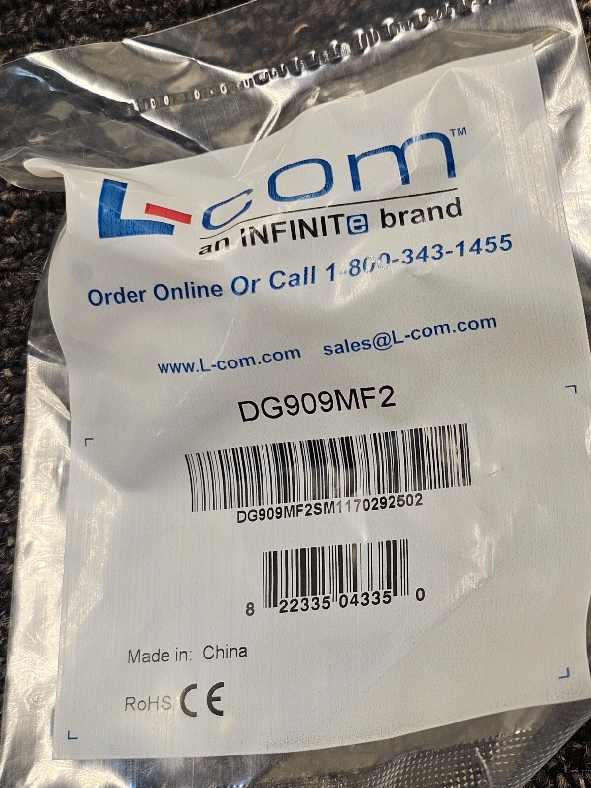 Lcom DG909MF2 Low Profile Right Angle Adapter DB9 Male to Female Cable Exit 2