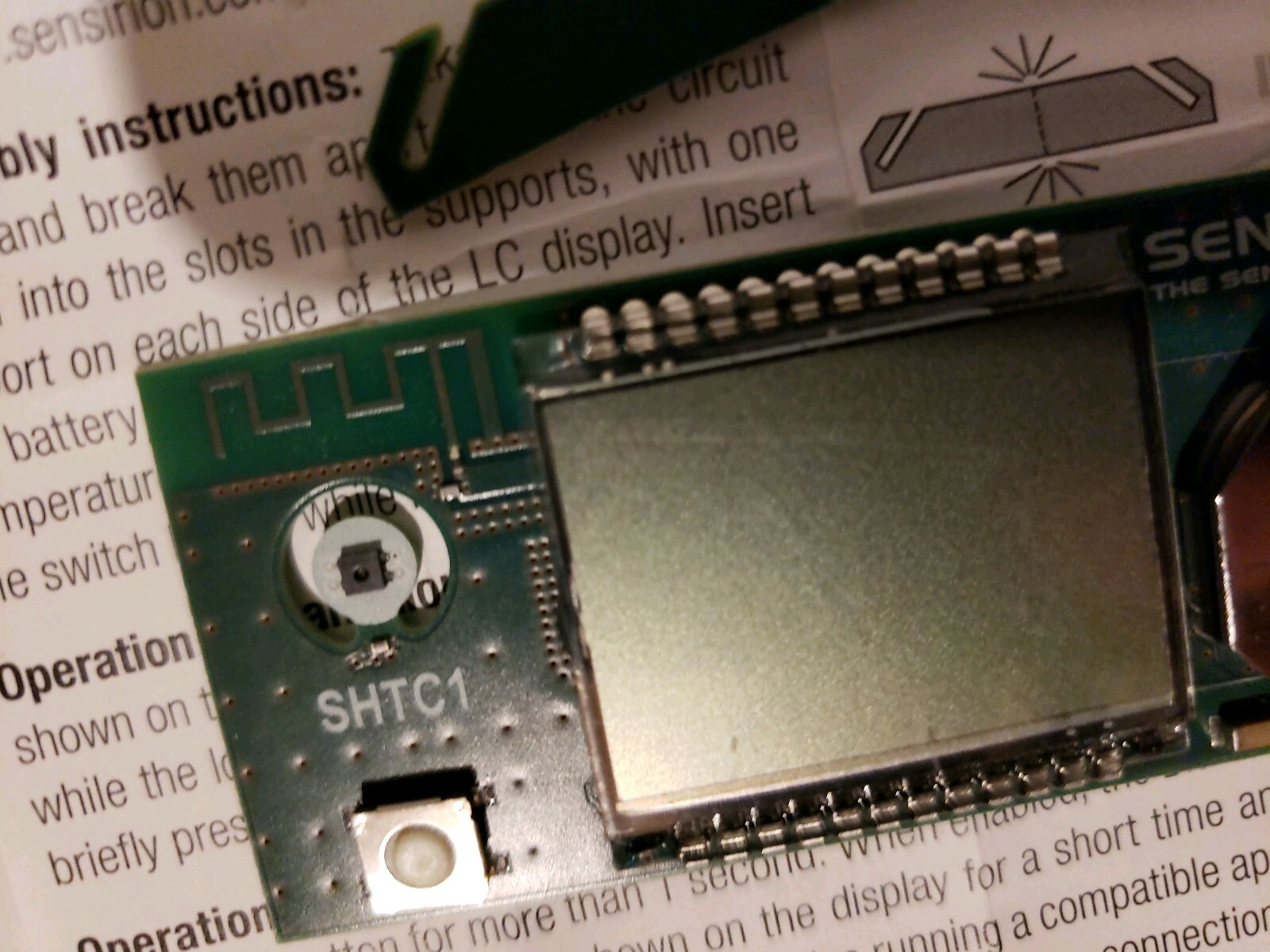 SHTC1 Smart Gadget Humidity And Temperature Display W Bluetooth Smart Interface