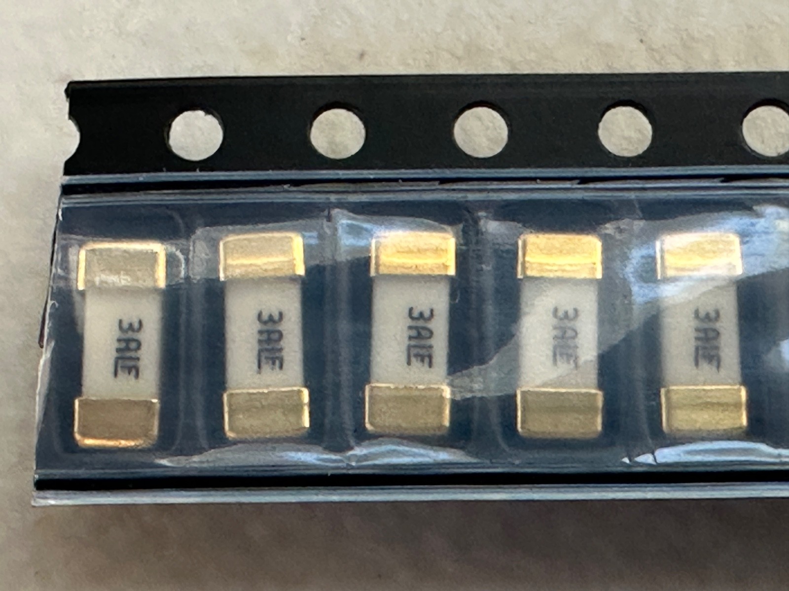 (LOT OF 10) DIGI-KEY F1639CT-ND FUSE Board MNT 3A 125VAC/VDC 2SMD Littelfuse NEW