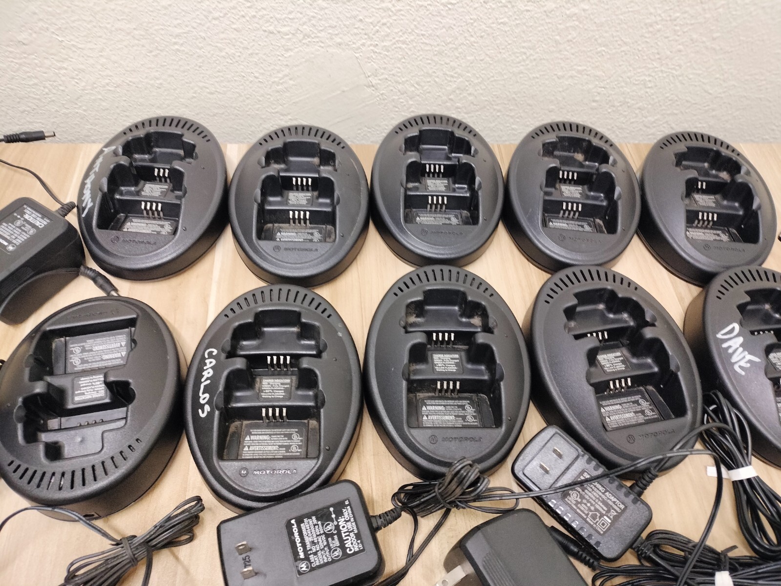 (LOT OF 10) Motorola NTN8103A Rapid DESK Charger w/ Adapter